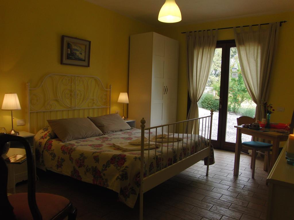 Locanda Degli Etruschi Montalto di Castro Bilik gambar